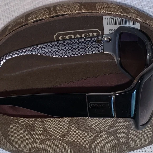 Coach sunglasses with case new - Picture 2 of 15